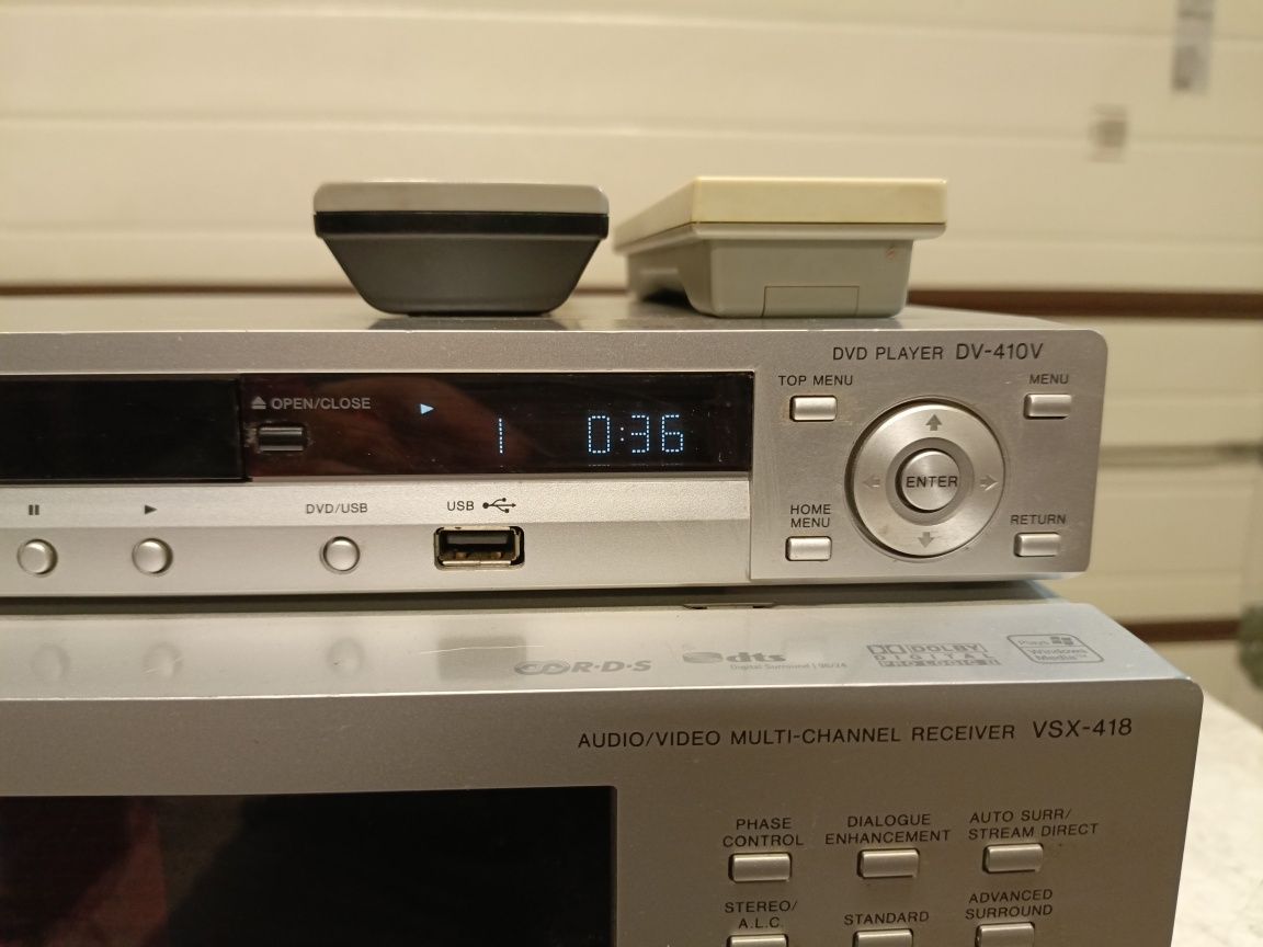 Zestaw Amplituner+DVD PIONEER, piloty