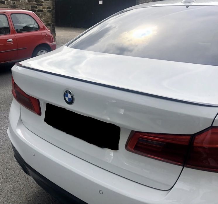 Спойлер (сабля) BMW g30 M5 стиль