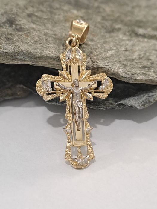 Piękny złoty Krzyż Zdobiony białym złotem Pr.585 Nowy 4x2 cm