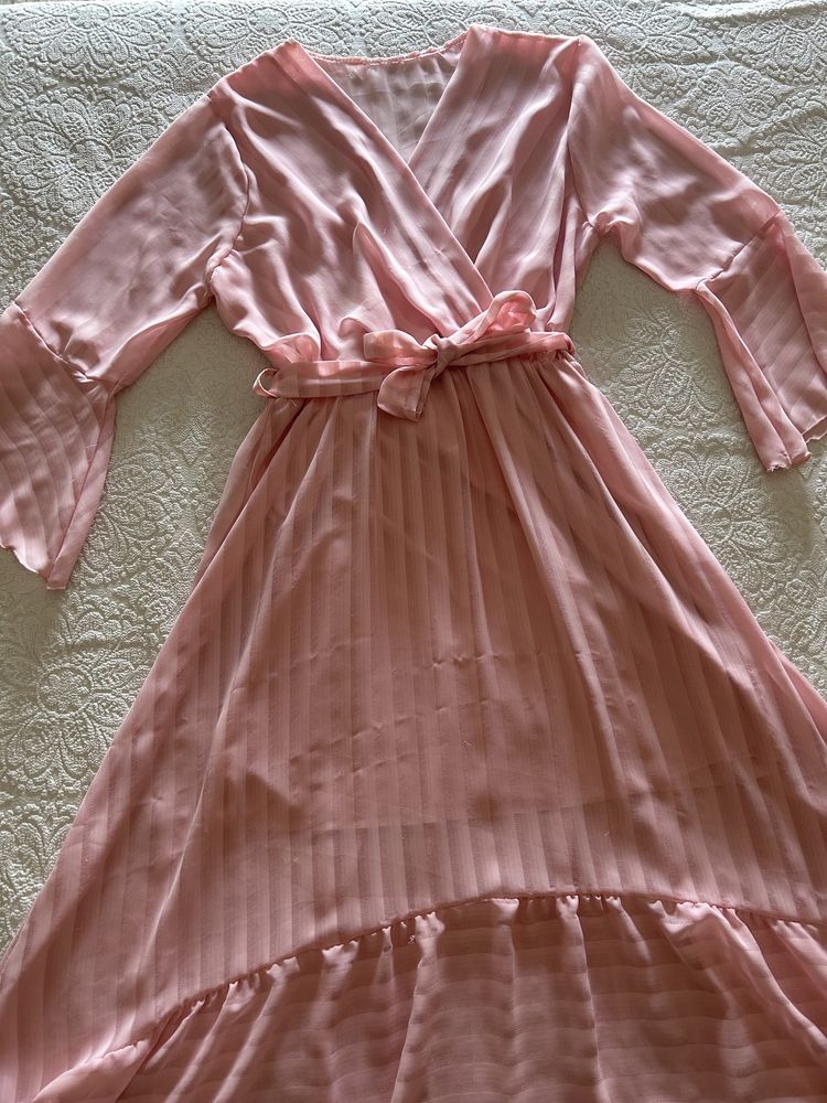 Vestido cor de rosa