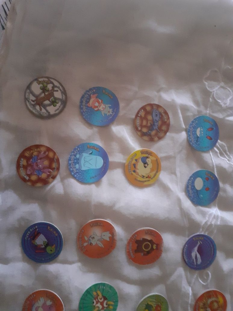 Tazos Pokémon são 42