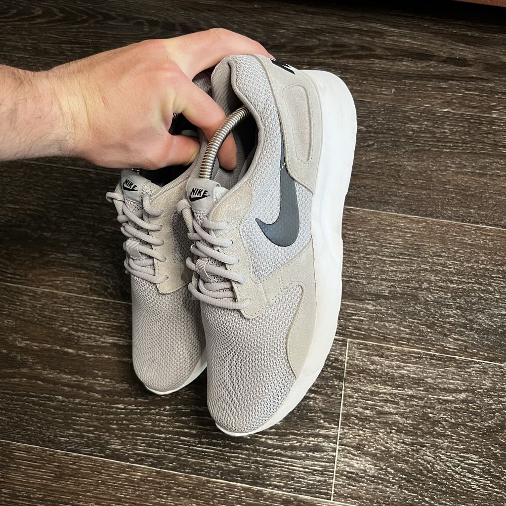 Nike KAISHI Wolf оригінальні чоловічі бігові кросівки найк roshe run