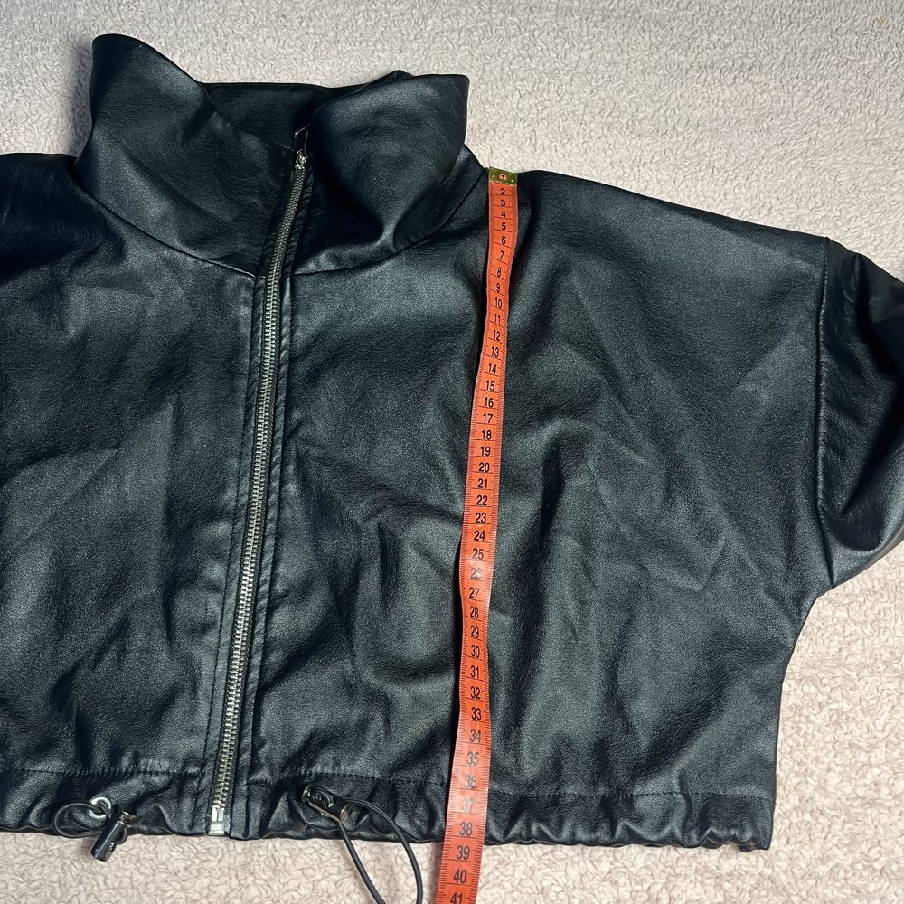 Куртка женская укороченая бомбер эко кожа размер s - m - l - xl