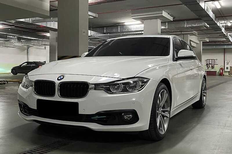BMW 328і 2016 xDrive Ідеальний стан, Багата комплектація