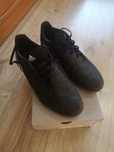 Buty Adidas Predator EDGE, na hale