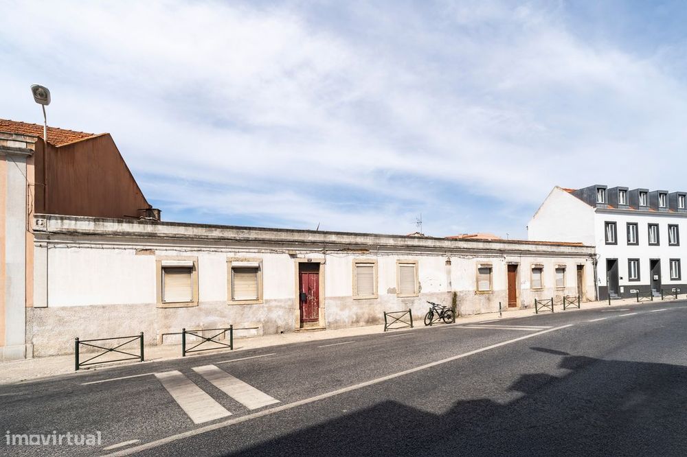 Prédio residencial à venda na Rua Maria Pia