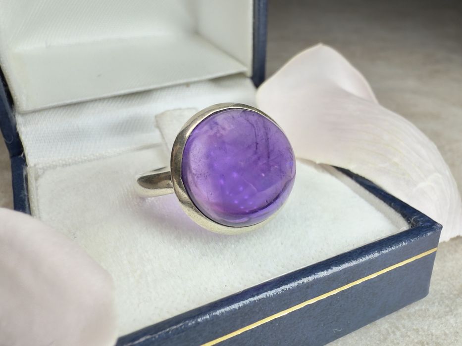 Срібний перстень 925-ї проби з аметистом