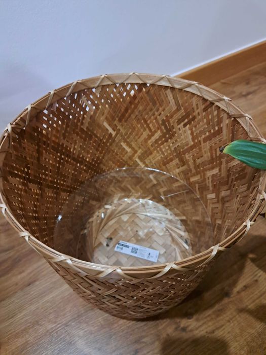 Cestas de bambu como novas