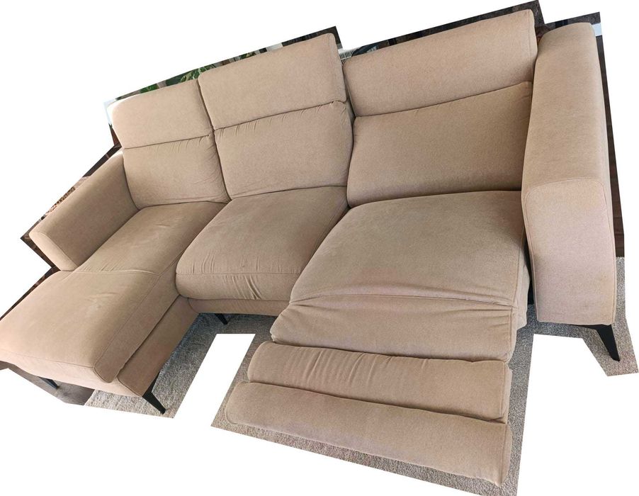 Sofá com Chaise Loungue elétrica