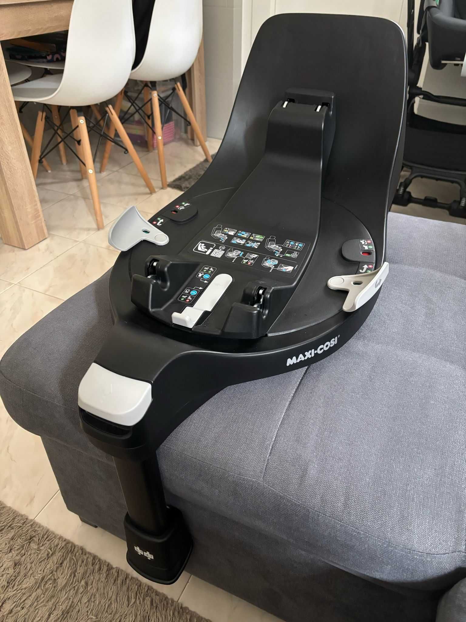 Ovo Maxi Cosi Pebble 360 + Base ISOFIX FamilyFix 360