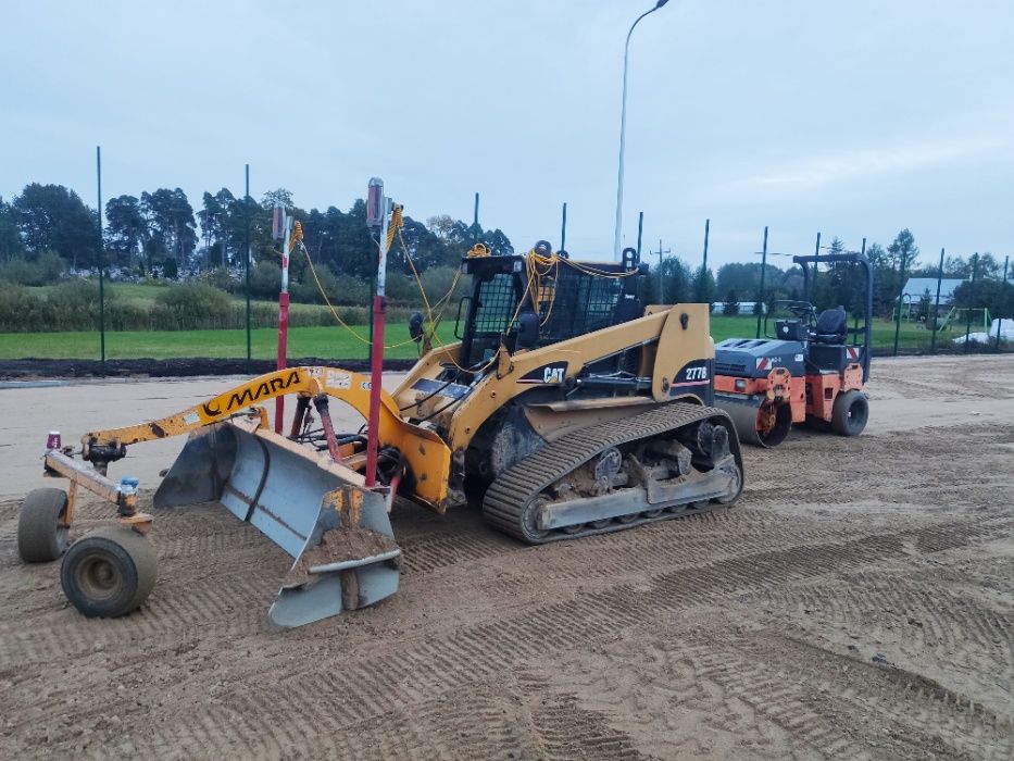 Roboty prace ziemne,niwelacja 2D,instalacje wod-kan Usługi koparka
