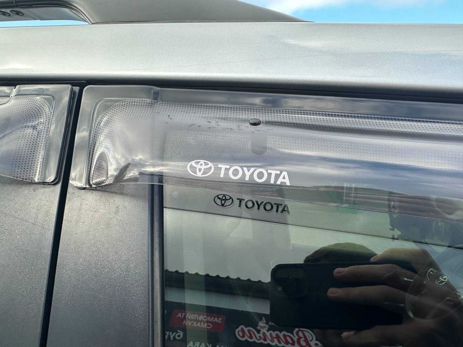 Toyota LC200 / Обмін на електромобіль.