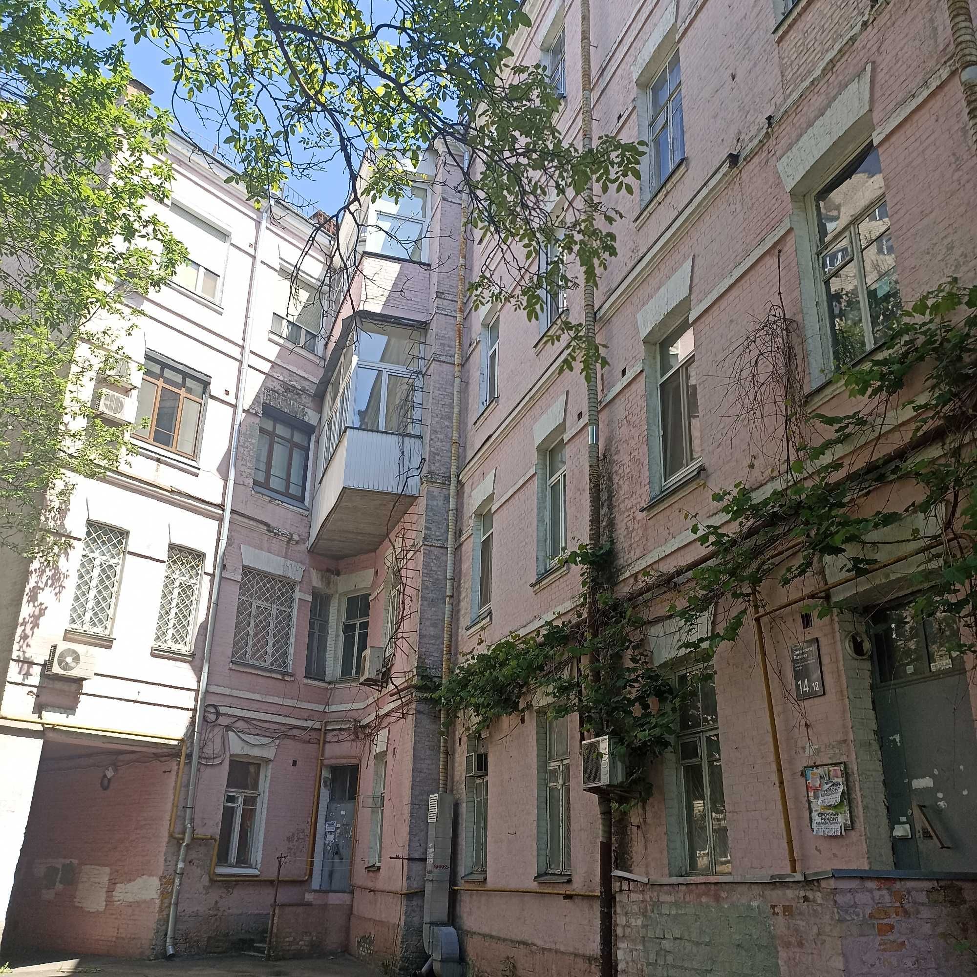 Продам квартиру Омеляновича-Павленка Михайл (Суворова),14/12   58 кв.м