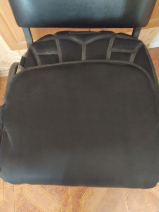 Массажная накидка на сиденье автомобиля с подогревом