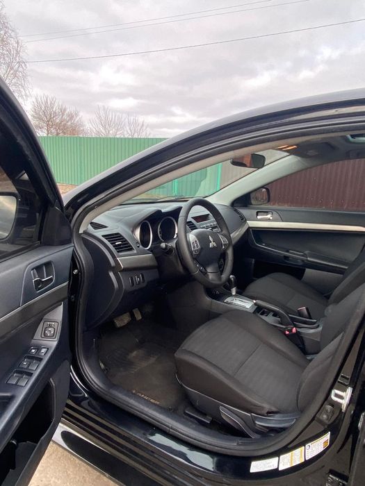 Продам MitsubishiLancer X