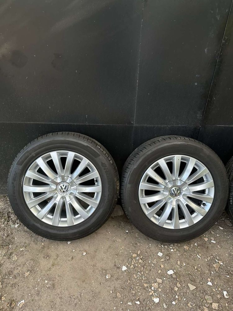 Колеса5/112R17 ЕТ40 Цо(діа)57.1 VW Hankook235/55R17