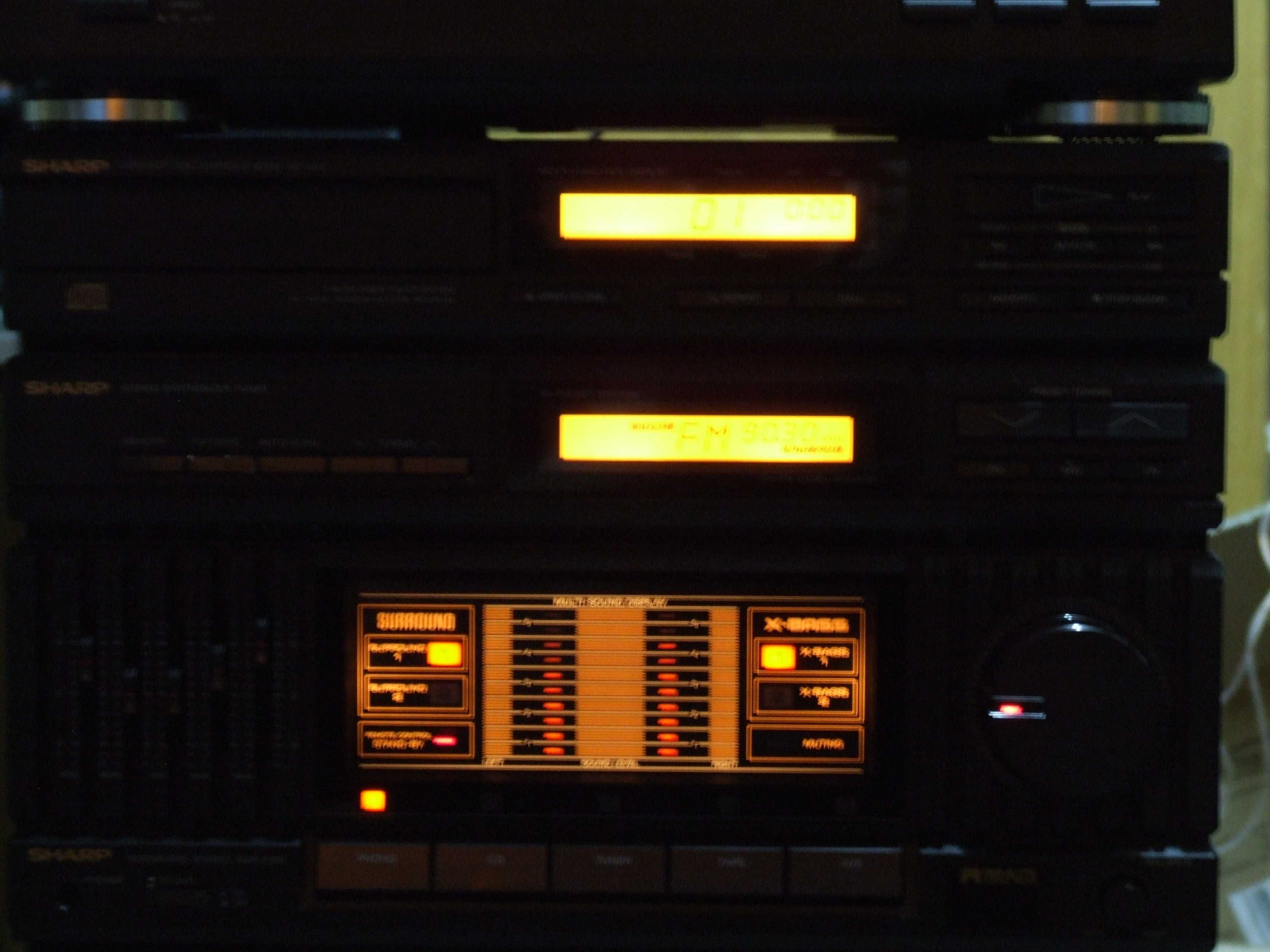 Wieża Sharp CD-302H z Adapterem i Głośnikami z Pilotem.