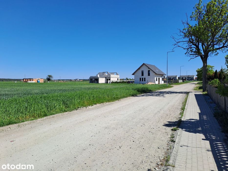 Działka w Czmoniu 1266 m²