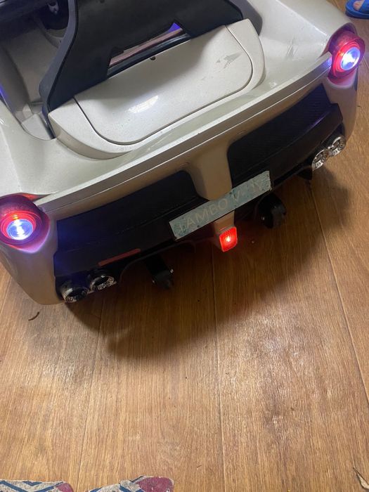 Детское авто на акумуляторе