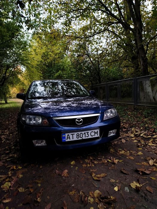 Продаж авто Mazda 323F