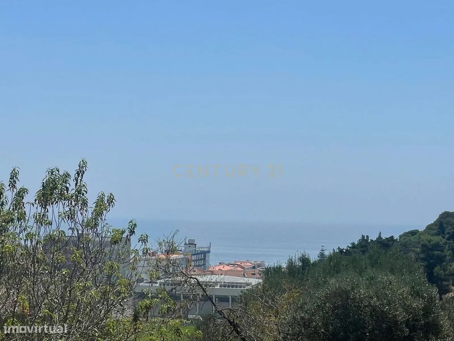 Terreno Urbano em Sesimbra - 4813 m2