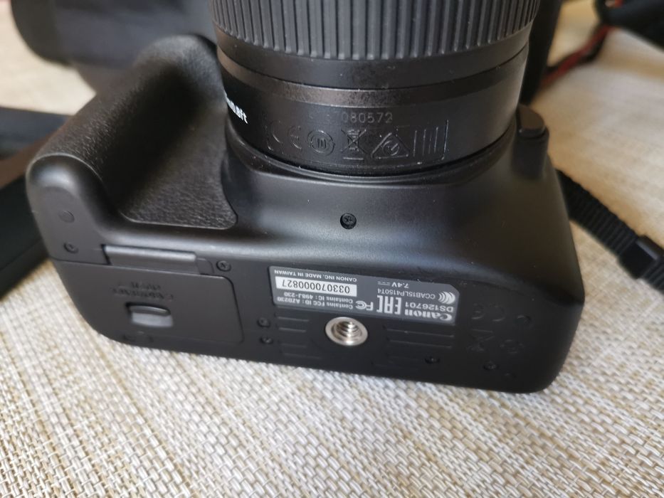 Aparat Canon Eos 4000d