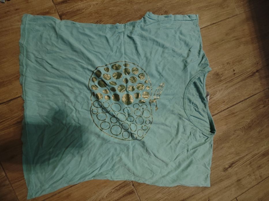 T-shirt damski emola
