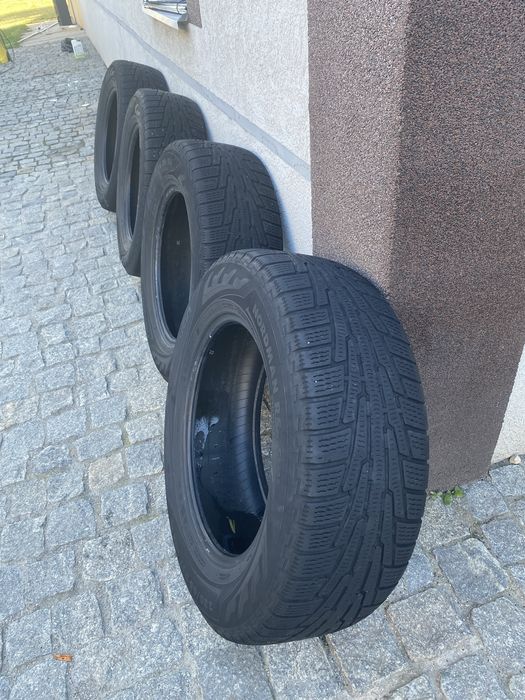 Шини Nokian Nordman 235/65/17 зима