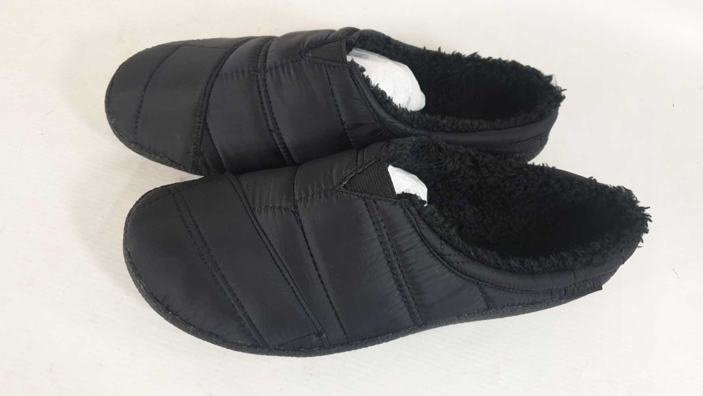 toms nowe  PANTOFLE MĘSKIE ocieplone  R 40,5