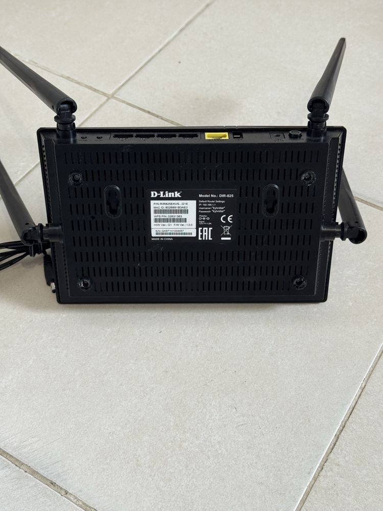 Роутер D-link dir 825