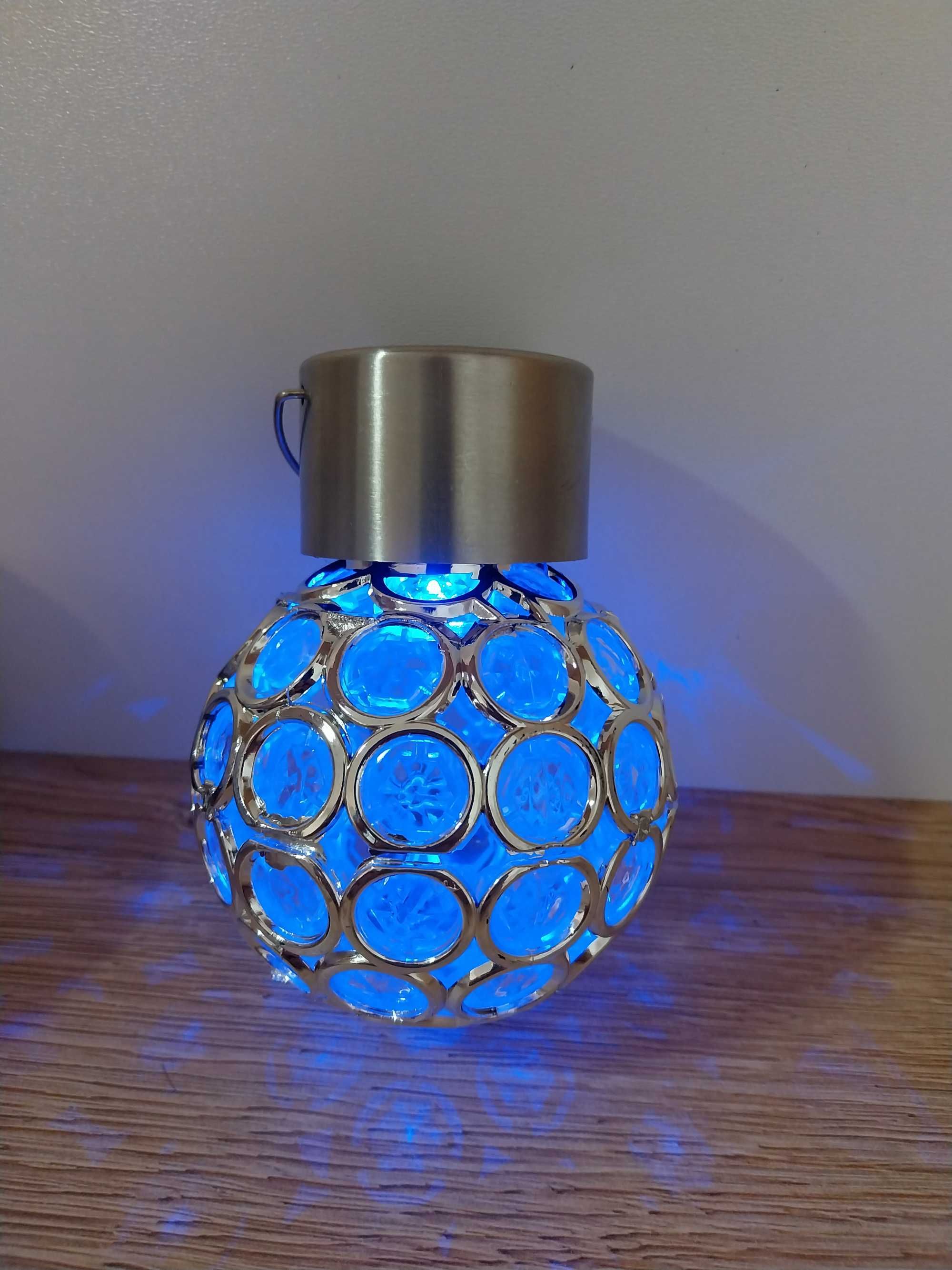Lampy solarne do zawieszenia, globus, zmiana kolorów, LED
