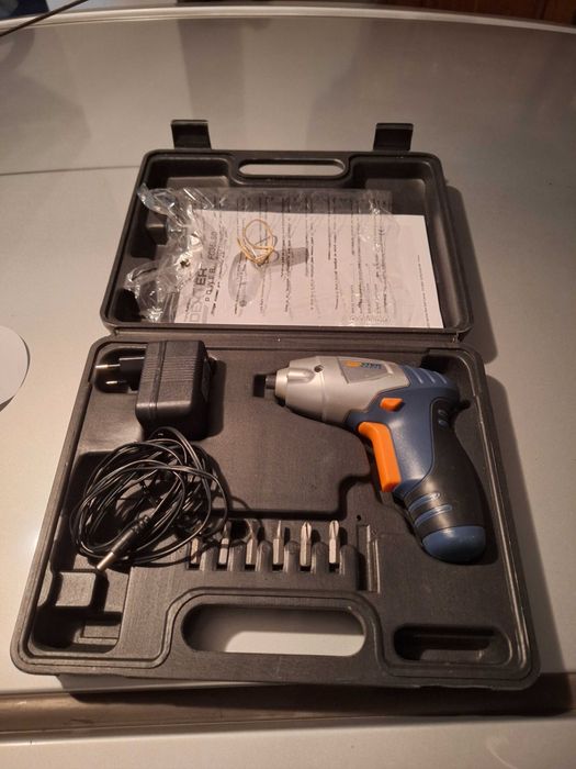 Parafusadora Dexter Power FC36LSD – Como Nova, com Mala e Acessórios