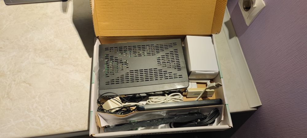 Продам Openbox SX4 HD