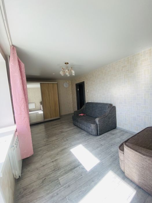 Власник, Проспект Валерія Лобановського 96, до метро Деміївської 5 хв.