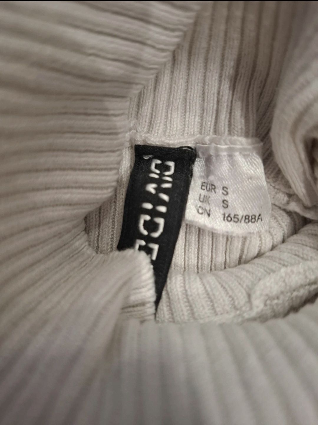Śliczny Biały golf H&M