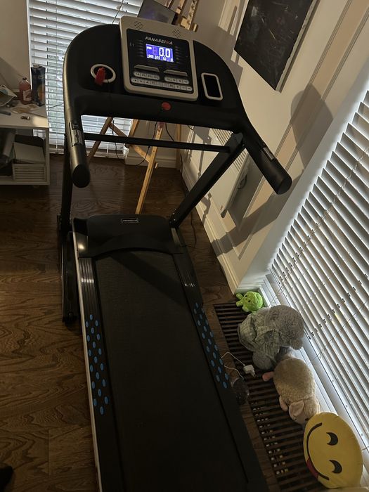 Продам бігову доріжку PANASEIMA