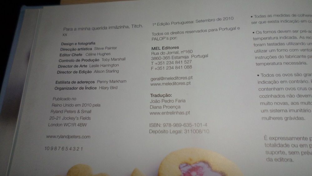 Livro Bolos e biscoitos