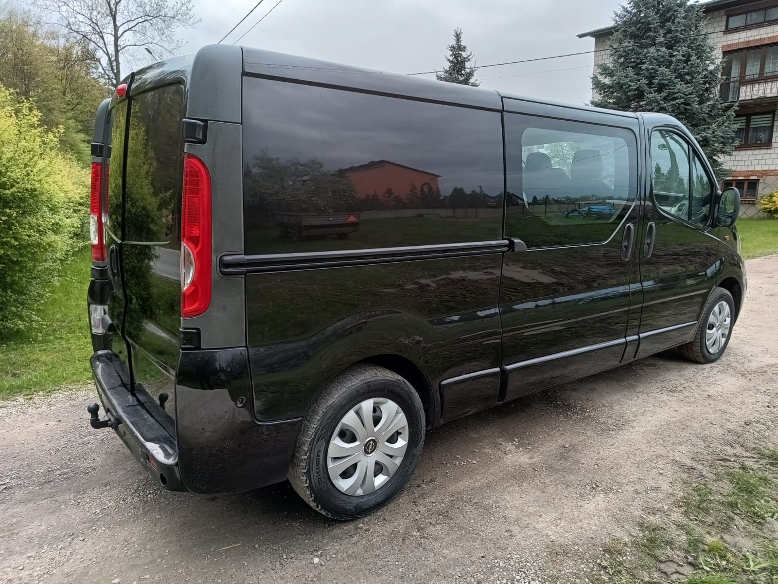 Opel Vivaro 2,5 150km Automat, Long, Brygadówka Sprowadzony