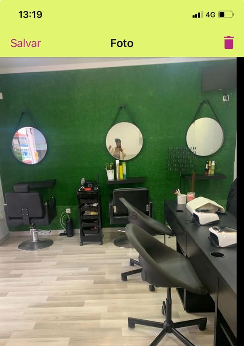 Aluga-se cadeira para cabelo ou maquiagem e mesa de manicure