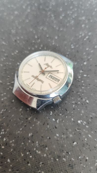 Годинник Луч кварц