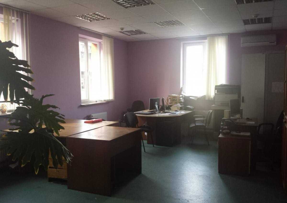 Продаж офісного будинку по вул. Антоновича