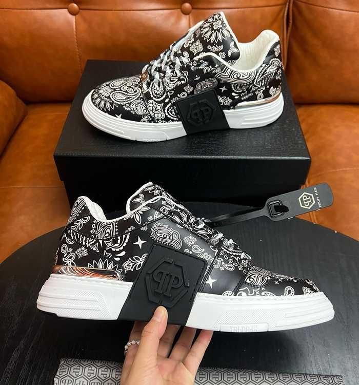 Trampki Philipp Plein model 2024 2 kolory roz od 38 do 44 WSPIERAJ RAP