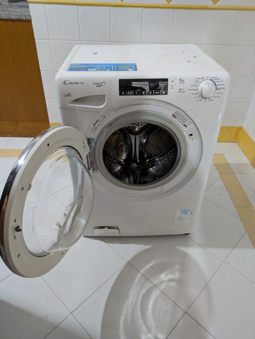 Máquina de lavar roupa Candy Grand Vita 8KG A+++