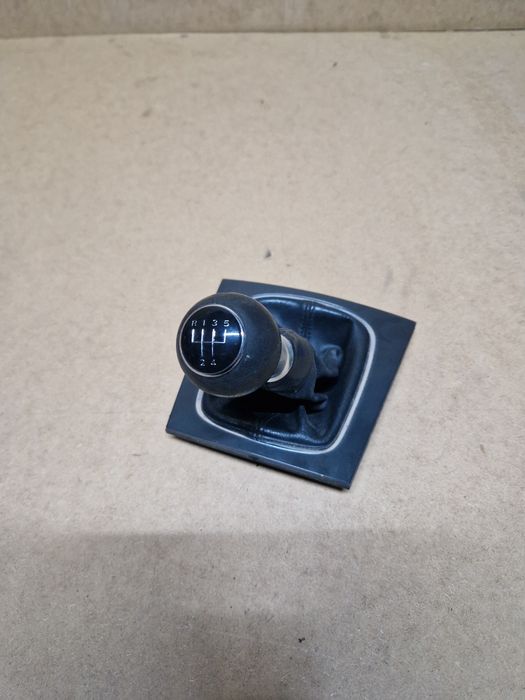 Audi a3 8p gałka zmiany biegów mieszek