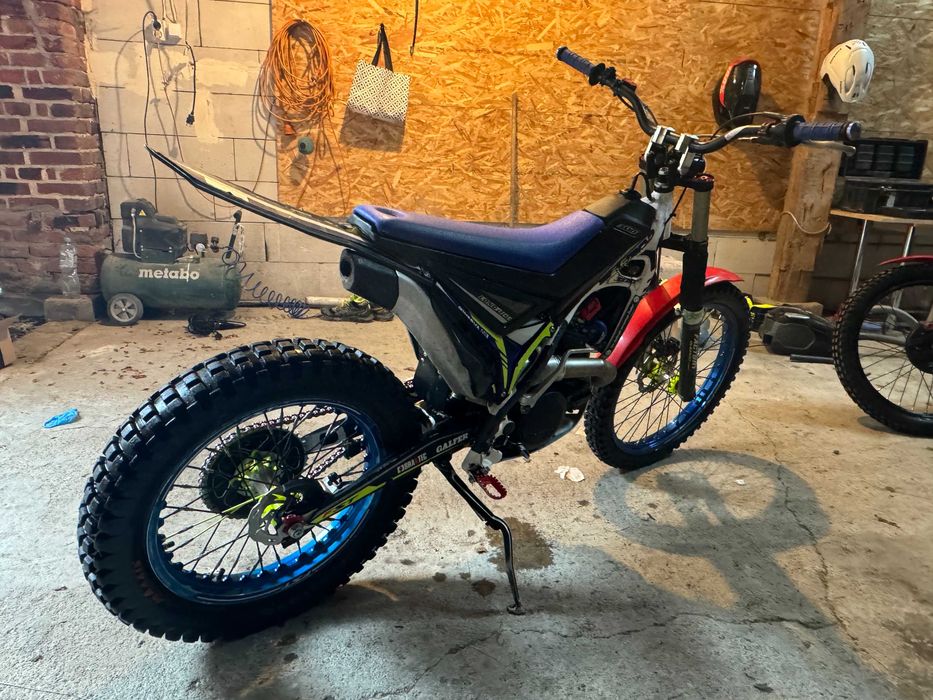 Sherco factory 300