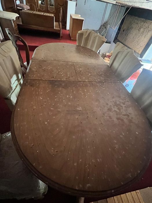 Vendo sala de jantar completa