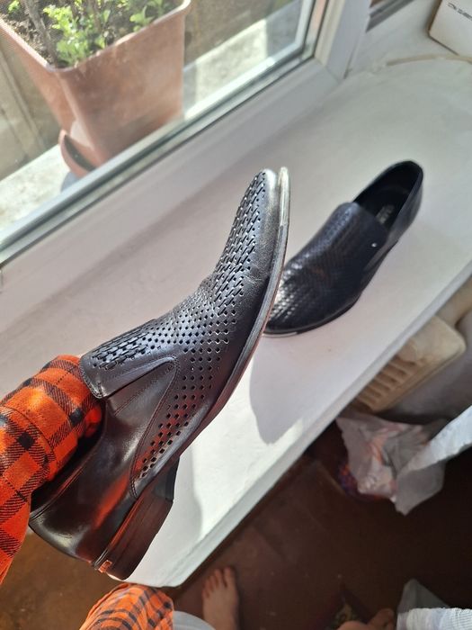 Чоловічі класичні шкіряні туфлі