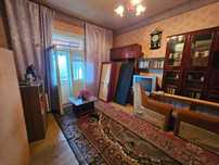 2 комн сталинка с двумя балконами ул.Криворожстали (Орджоникидзе)