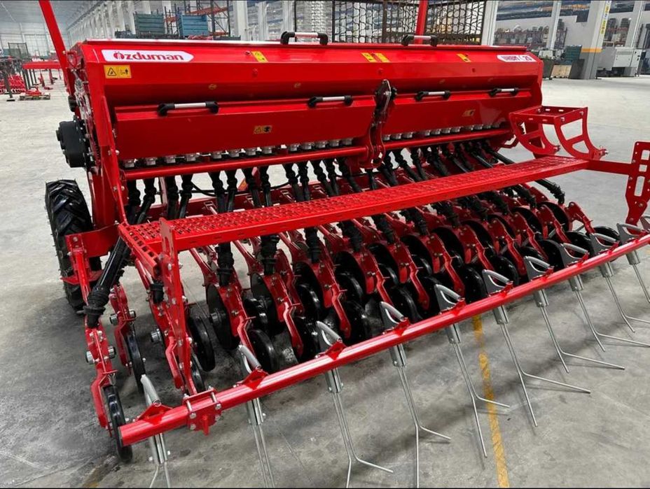 Siewnik zbożowy Ozduman Anatolia 25 3m dwutalerzowy ścieżki