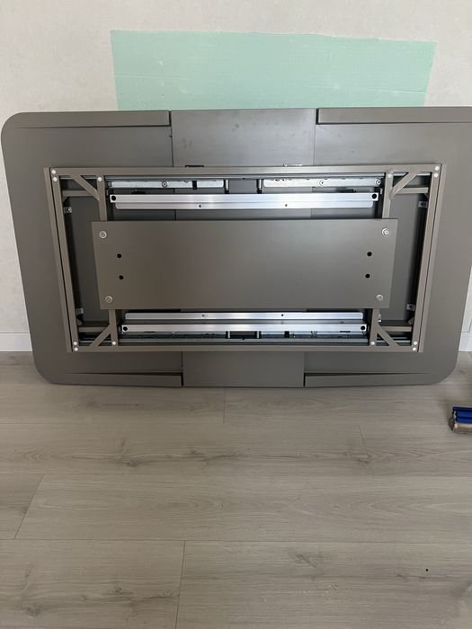 Стіл на кухню хорошоі якості